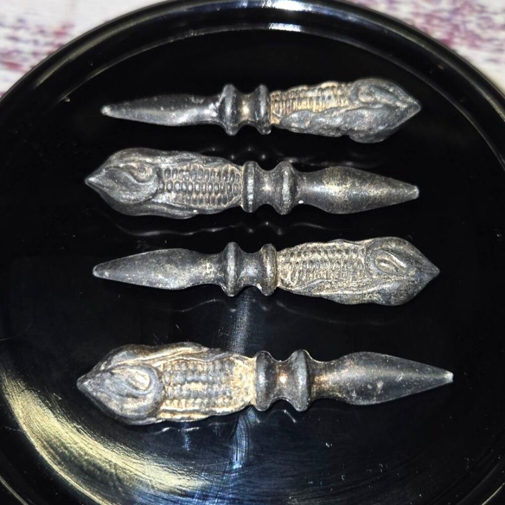Vintage Crest Silver Plated Corn on Cob Holders Antique dining collectibles - Picture 4 of 9